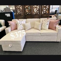 Beautiful! Sectional Sofa With Pull-out Bed & Storage 