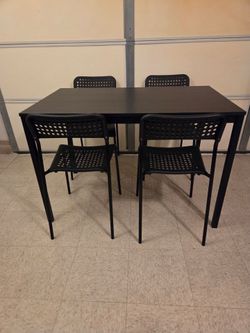 Black Dining Table and 4 Chairs Set