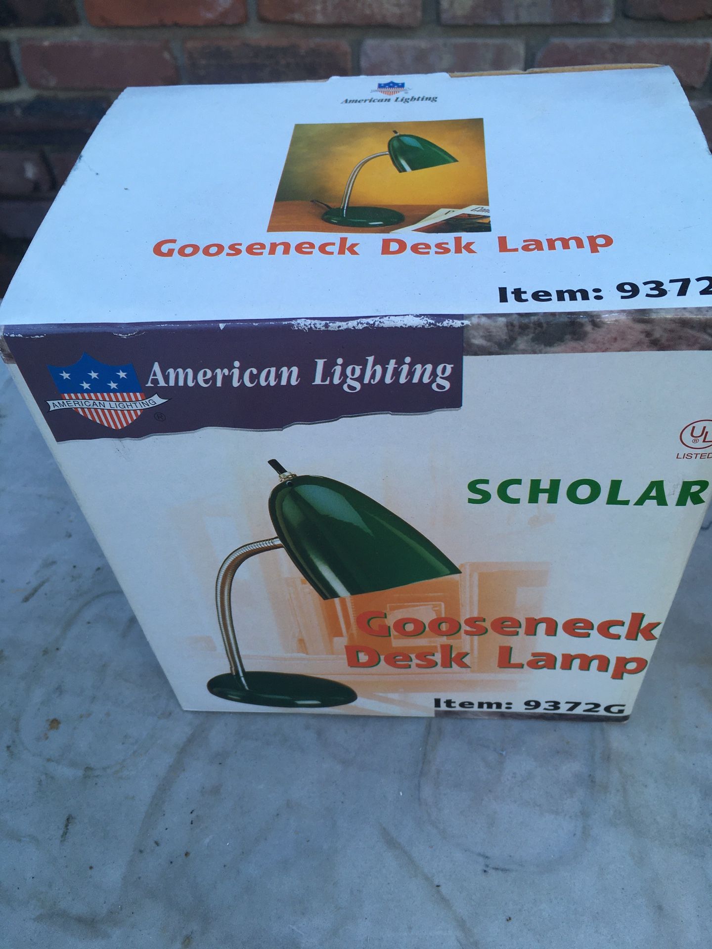 New Gooseneck desk lamp item number 9372G