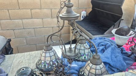 Hanging lamps
