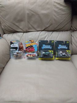 HOT WHEELS CARS STAR WARS AND MUSCLE MACHINE CARS
