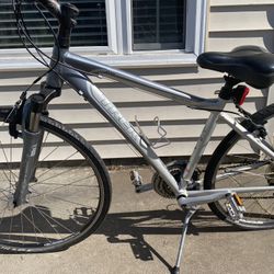 Trek 7300 Bike