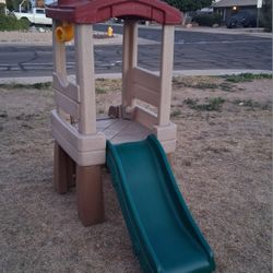 Step2 Play Naturally Playful Lookout Treehouse