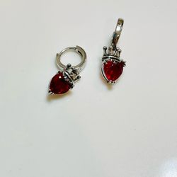 Garnet ♥️ earrings