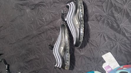 Men nike shoes 10.5