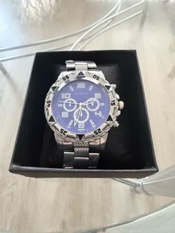 Stainless steel diver watch.