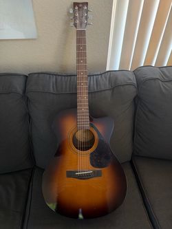 Yamaha Keith Urban Guitar