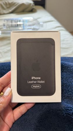 iPhone Leather Wallet
