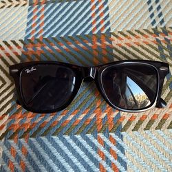 Rayban RB2140 Wayfarer Sunglasses