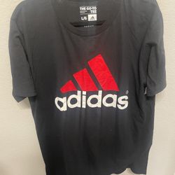 Adidas Men’s Black With Red Logo Go To Shirt, Large