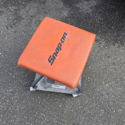 Snap On Creeper Seat 