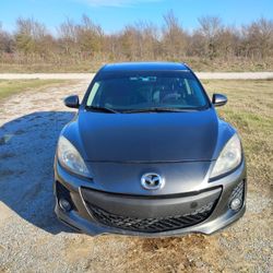 Mazda 3 Hatchback 2012, Color Gris, Interior Negro