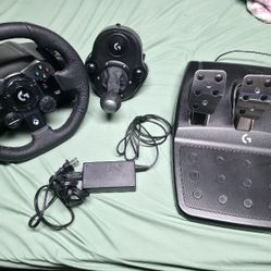 Logitech G923