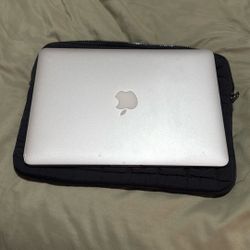 Mac Book Pro $450