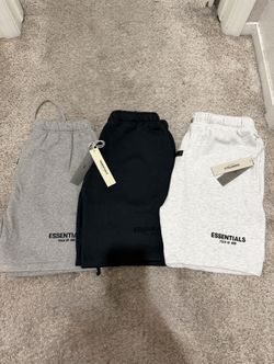 Essentials Shorts