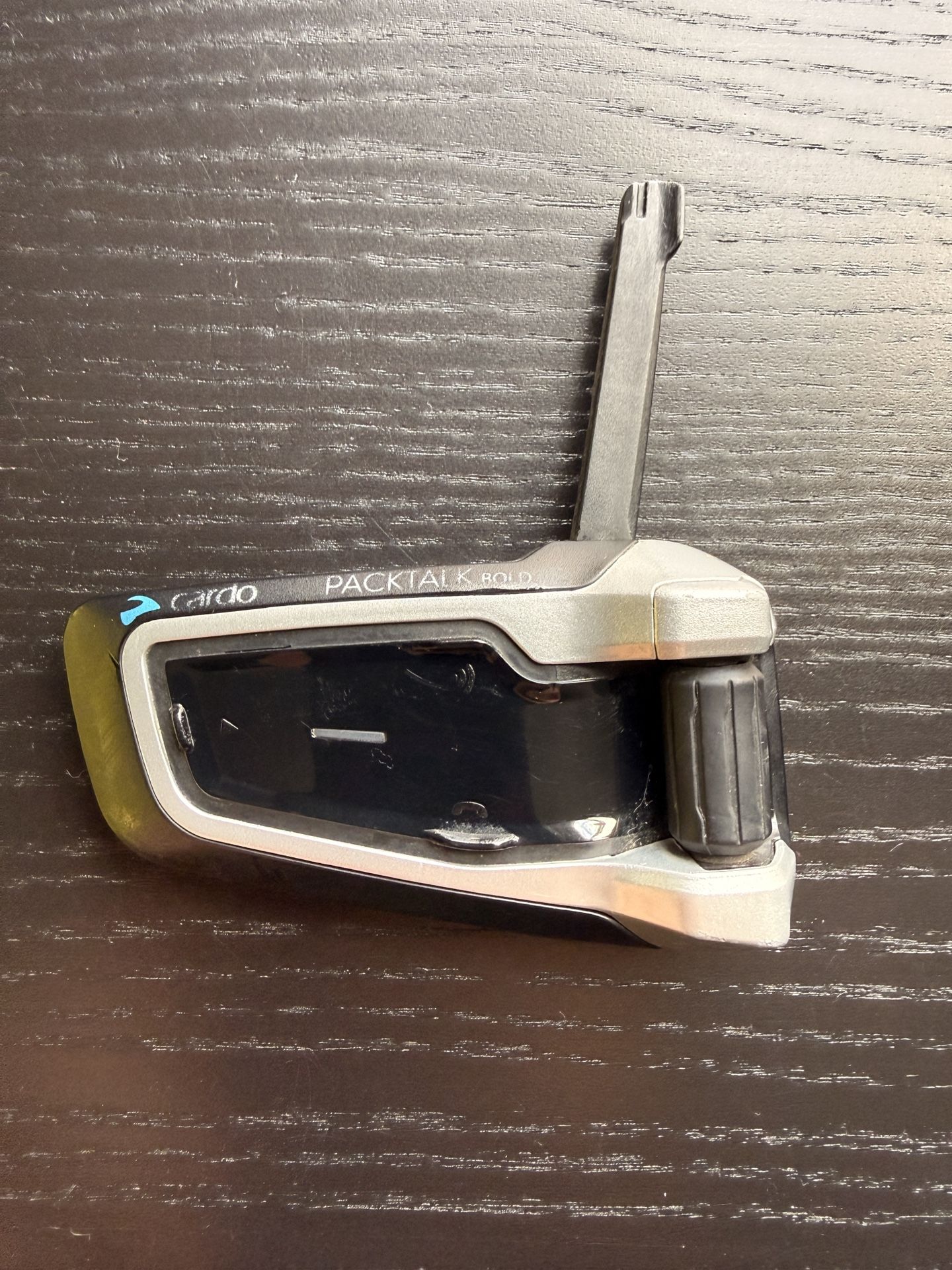 Cardo Packtalk Bold (1 of 2)