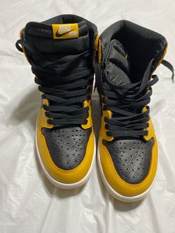 Nike Air Jordan 1 High Yellow Black Sneakers