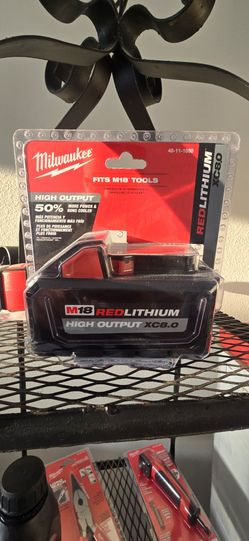 Milwaukee M18 XC8.0 8 Ah Lithium-Ion High Output Battery Pack 1