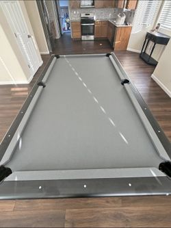 Black Diamond Pool Table