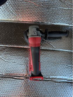Milwaukee M18 4-1/2” / 5” Grinder