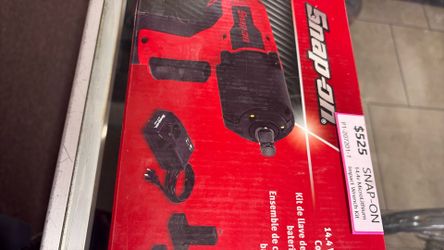 Snap-On 14.4 V MicroLithium Brushless Cordless Impact Wrench Kit CT861K2 In Original Box W/1 Battery & Charger