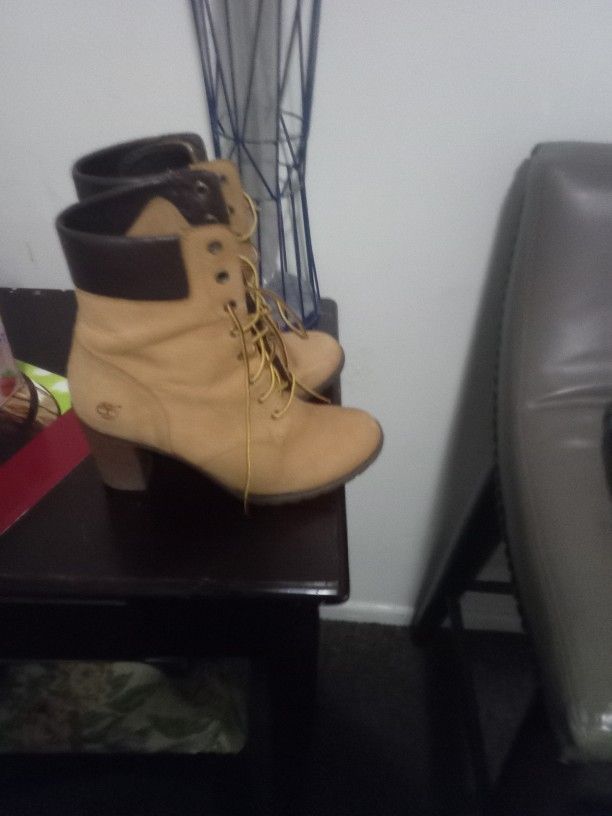 Women Timberland Boots