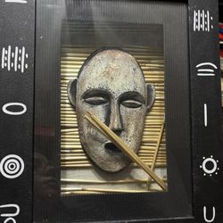 Decorative African Mask Wall Art – Textured Ethnic Style