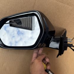 2016-2017-2018 Toyota Prius mirror LH