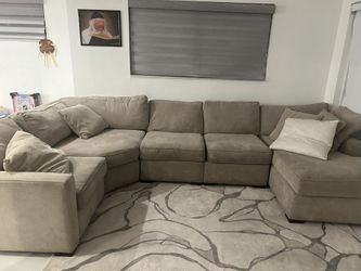 Macys Radley Sectional Couch