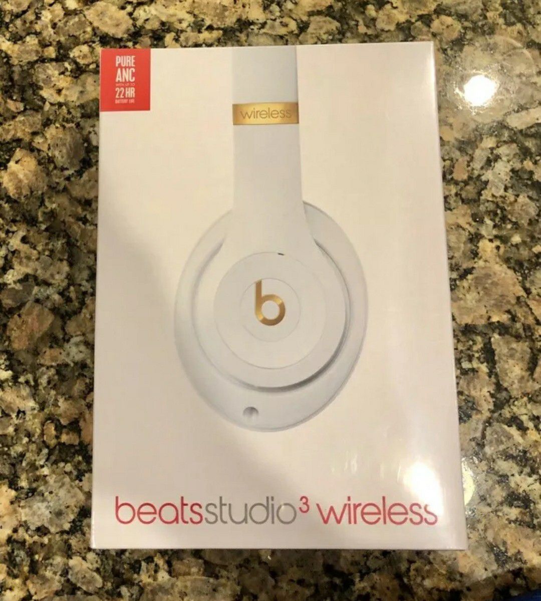 Beats Studio3 Wireless Headphones White