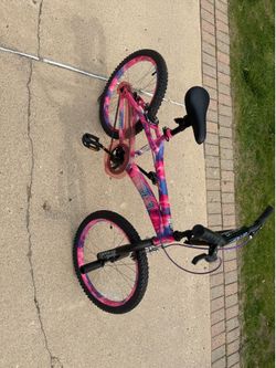 Outcast 20” BMX Bike