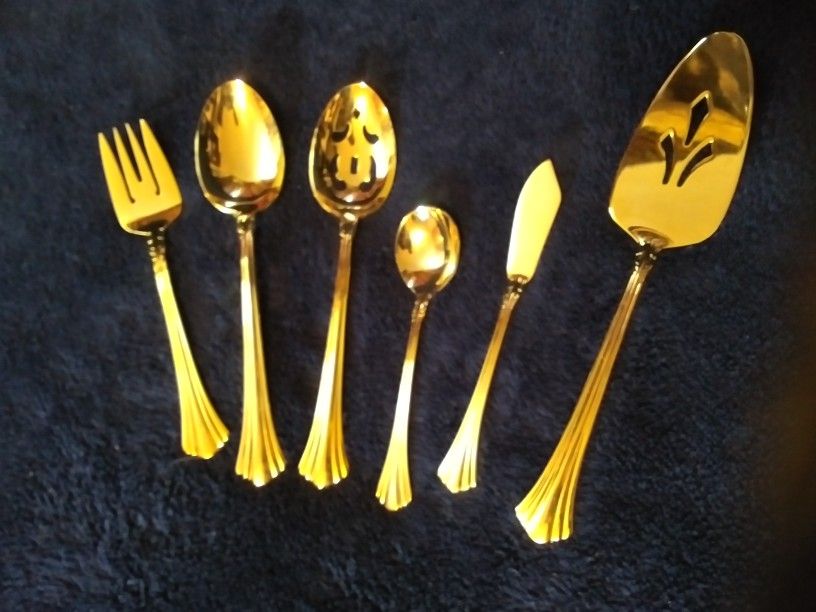 VINTAGE SUPREME CUTLERY SERVING SET GOLD PLATED TOWLE KOREA EXCELLENT CONDITION