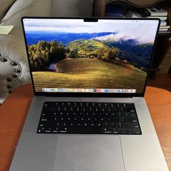 2021 MACBOOK PRO 16 INCH 32GB M1 MAX 32 CORE 1TB SSD BATTERY COUNT 141 FOR MUSIC & VIDEO EDITING