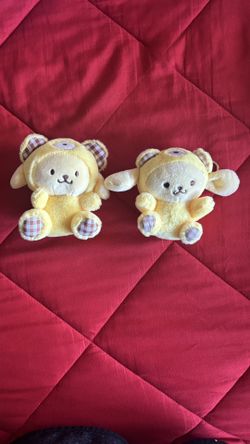 POMPOM PURIN KEYCHAIN