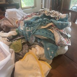 Reusable Diapers In Excellent Condition 