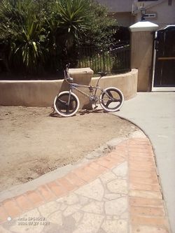 Mongoose 20 inch BMX