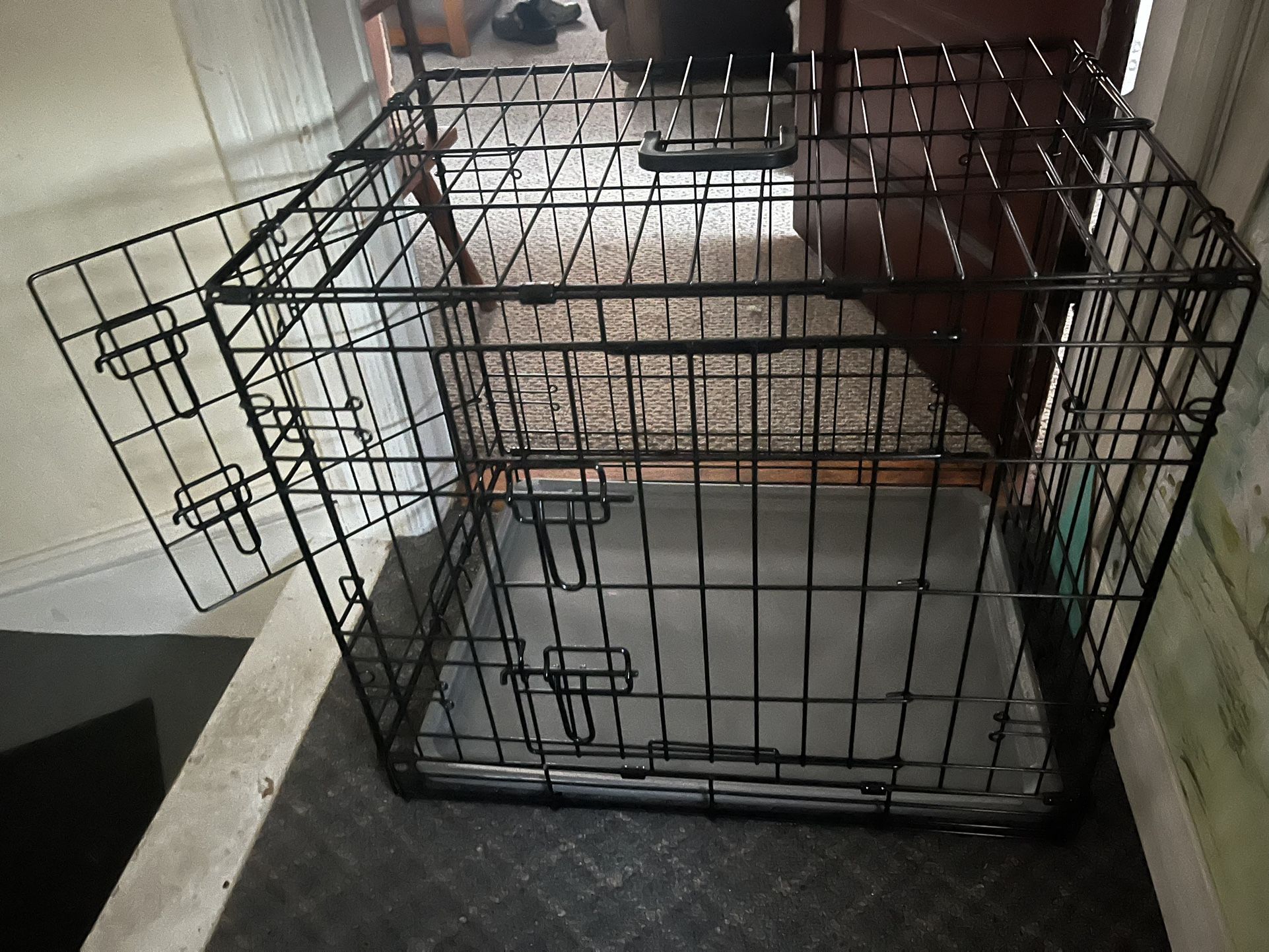 Small Dog Crate 