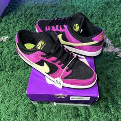 Nike SB Dunk Low ACG Terra Plum