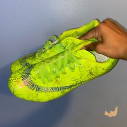Size 10 Track Shoes In Men