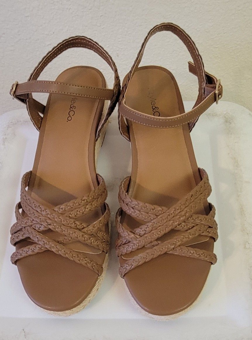 Brand New Macys Vanaa Wedge Sandals