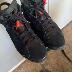 Bred 6 Size 10 