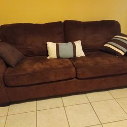 Sofa nice hardly ever used