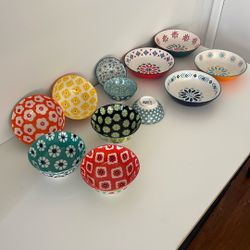 Beautiful Colorful Bowls 12 Pcs 