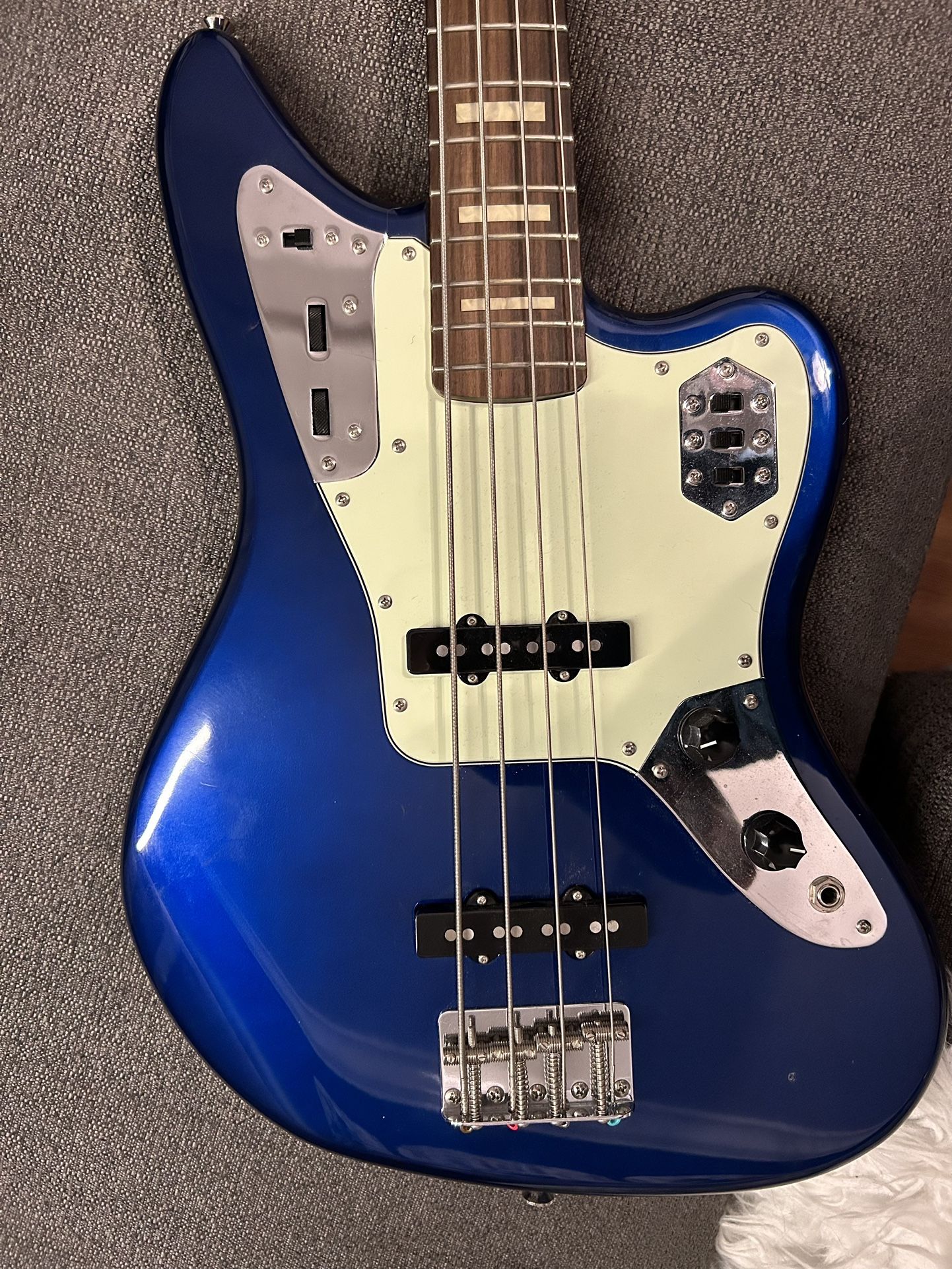 Fender Deluxe Jaguar Bass Japanese
