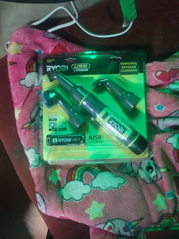 Ryobi Powerfull Detailed Cleaning