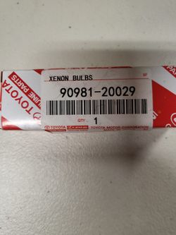 Toyota Xenon Bulb