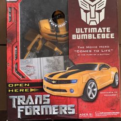 BUMBLEBEE ACTION FIGURE 