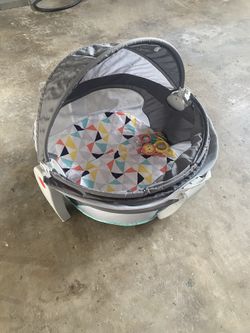 Fisher Price Portable Bassinet