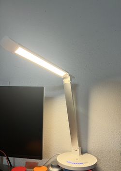 foldable, 3 joints, adjustable, 13 different levels of brightness