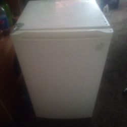 Two Small Refrigerator For 60 Both Work Excellent 